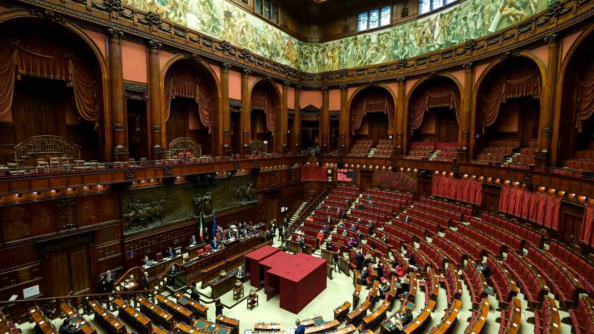 il difforme montecitorio