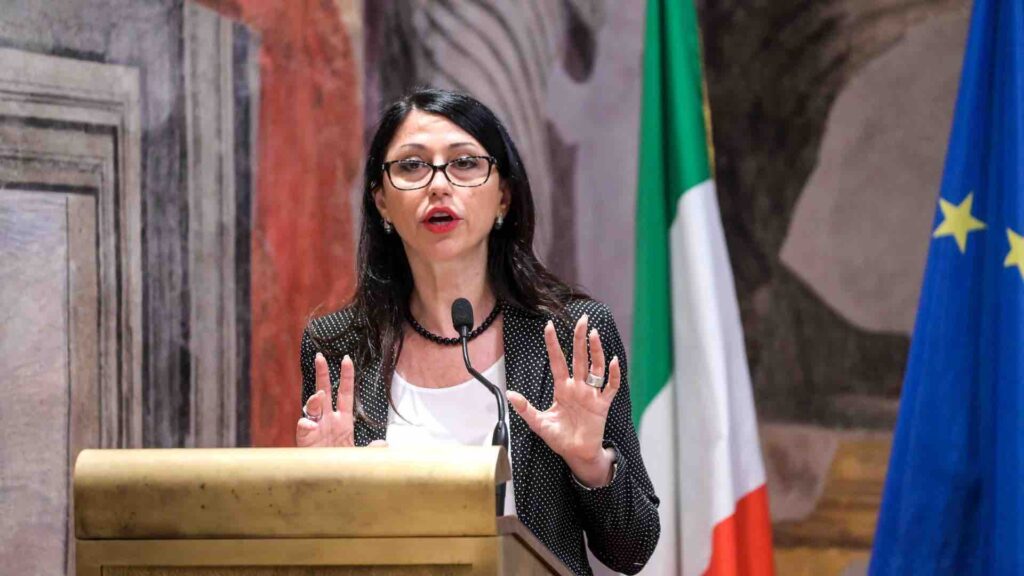 il difforme alessandra maiorino