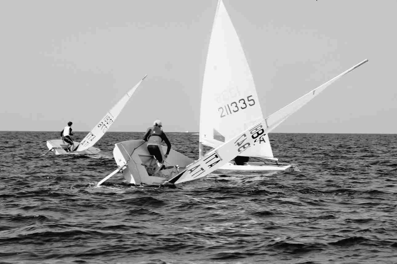 Barca a vela Anzio