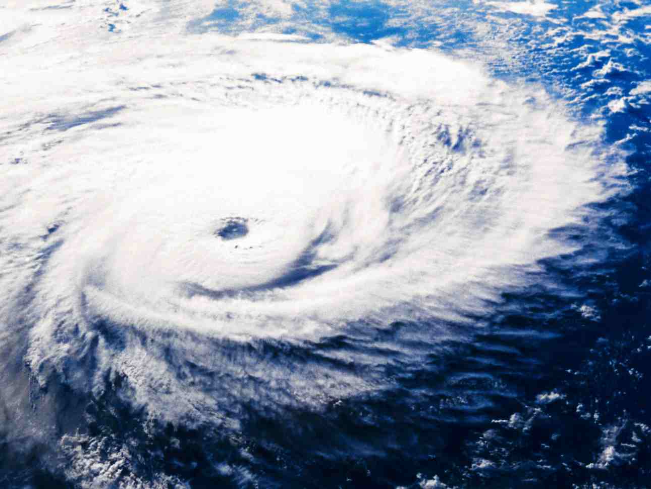 Caraibi, momenti di terrore per l’uragano Beryl: 7 morti