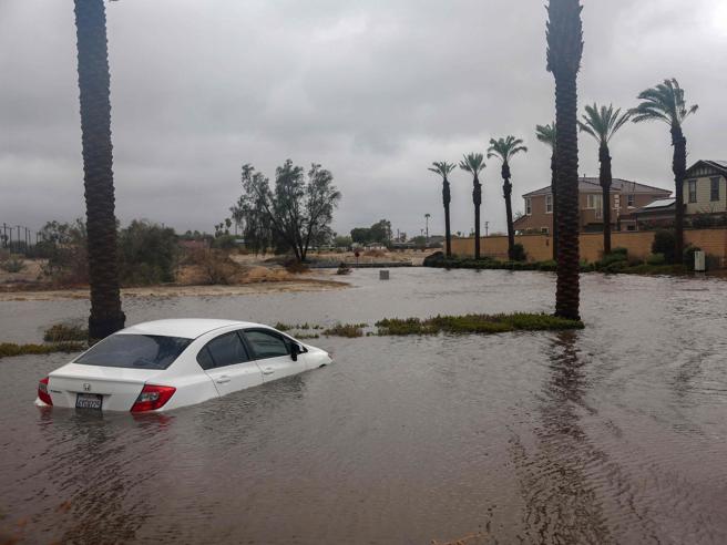 California, tempesta Hilary