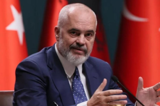 Il primo ministro dell'Albania Edi Rama