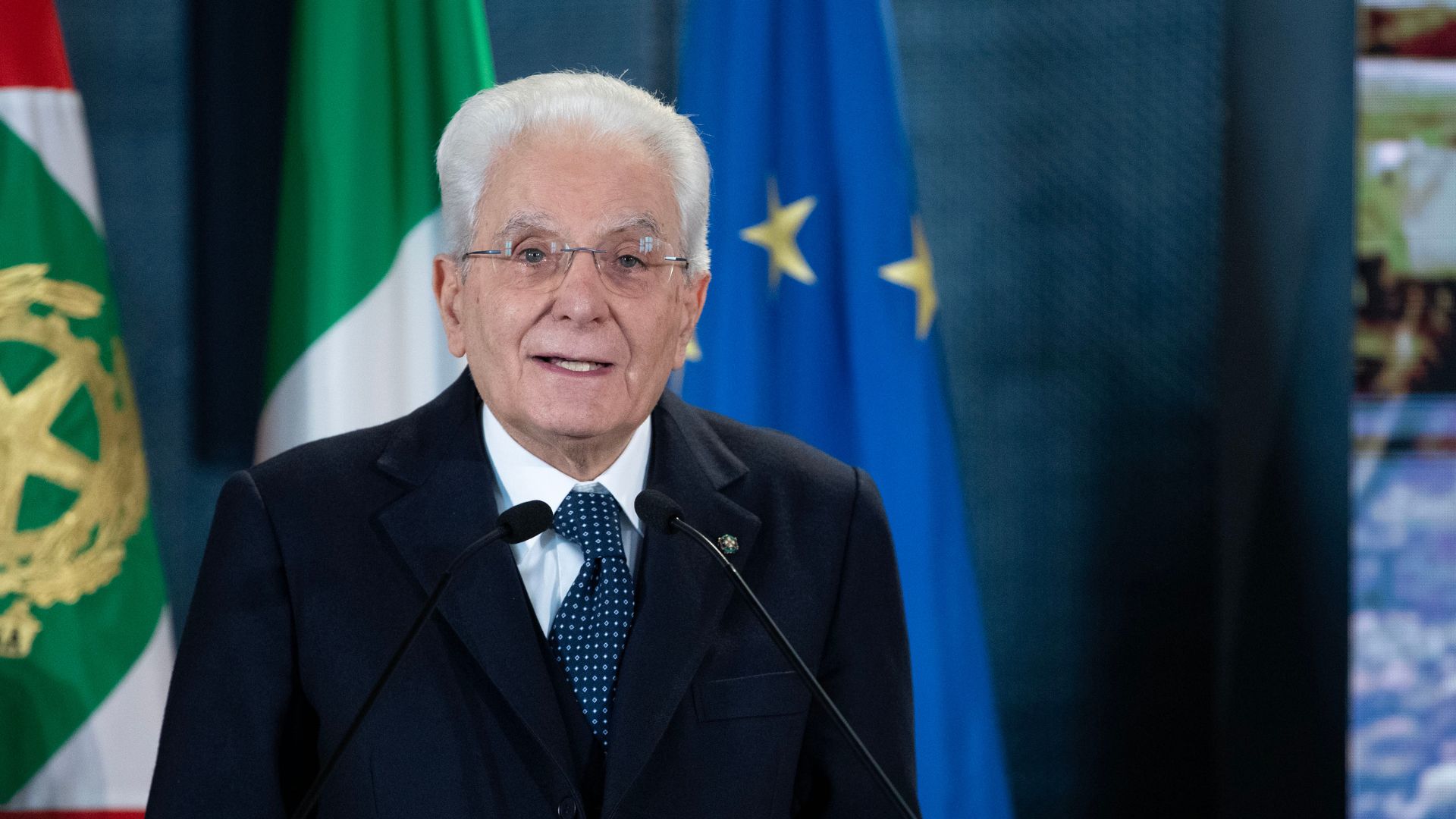 Mattarella: “La concertazione tra parti sociali e istituzioni consente di costruire il futuro”