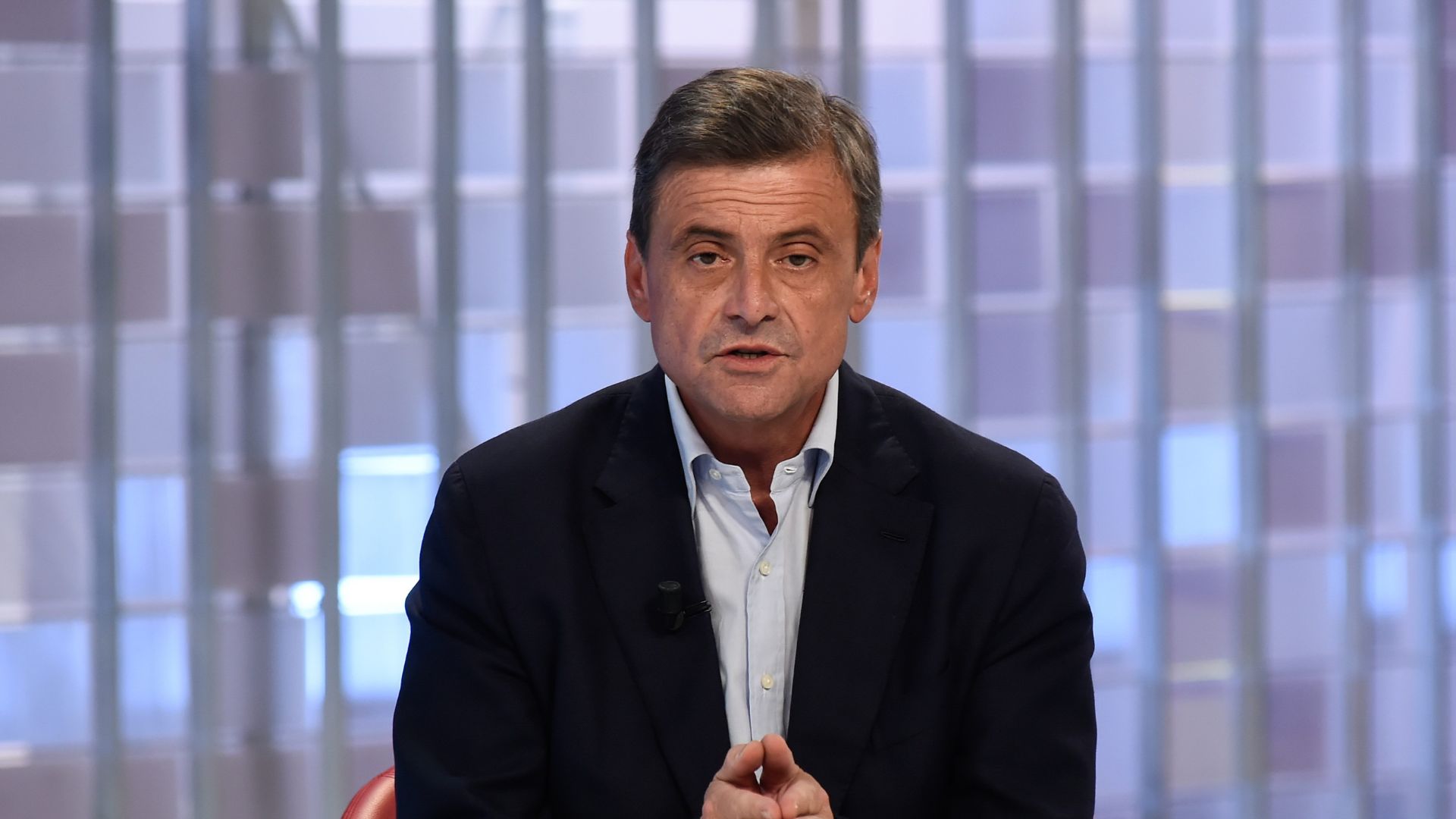 Calenda: “La Meloni dice solo balle, l’opposizione deve lavorare insieme”