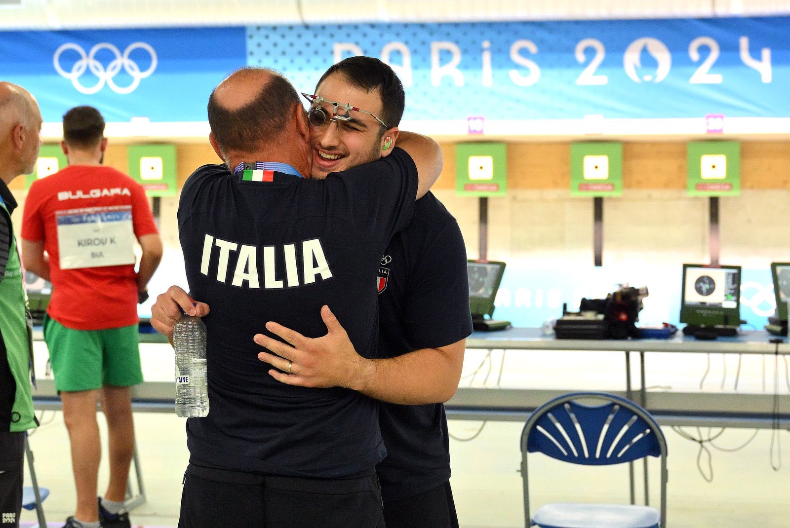 Pistola 10m ad aria, argento e bronzo