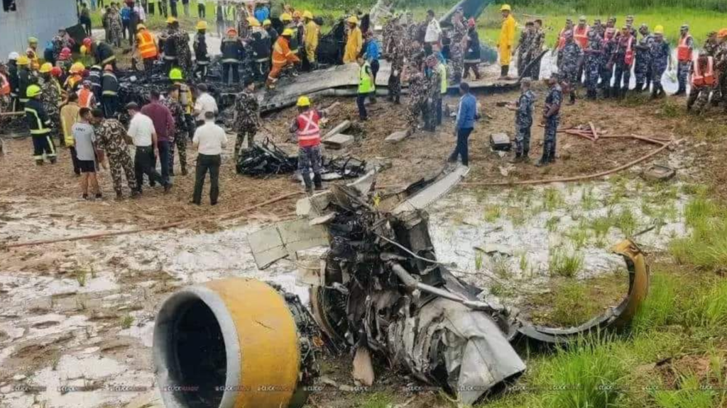 Nepal, aereo precipitato