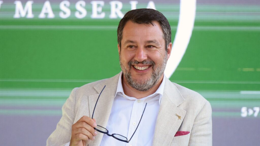 Il ministro dei Trasporti Matteo Salvini