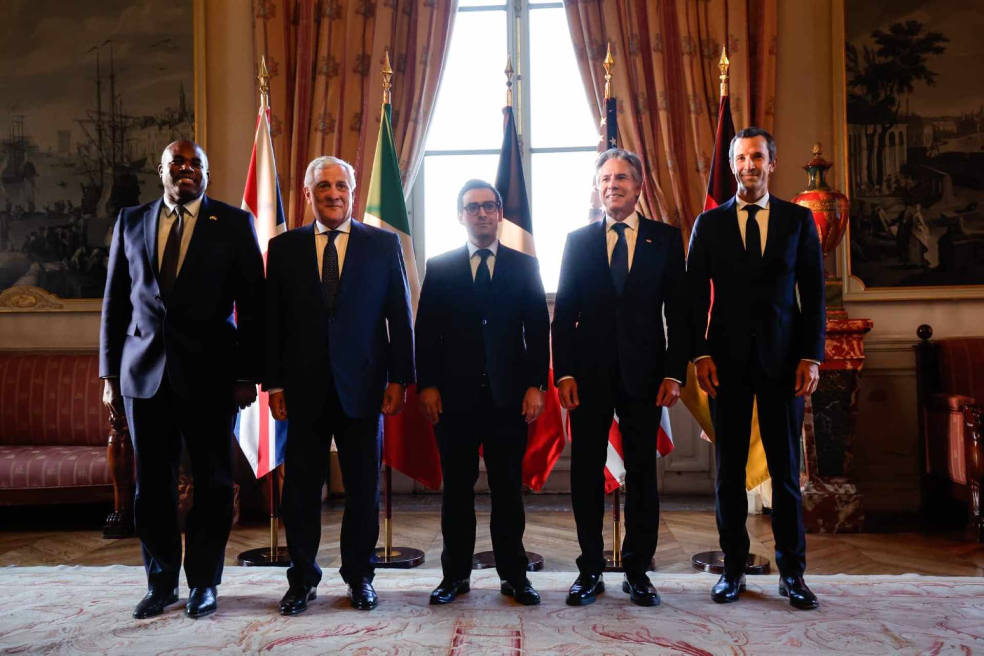 I 5 grandi leader occidentali a Parigi