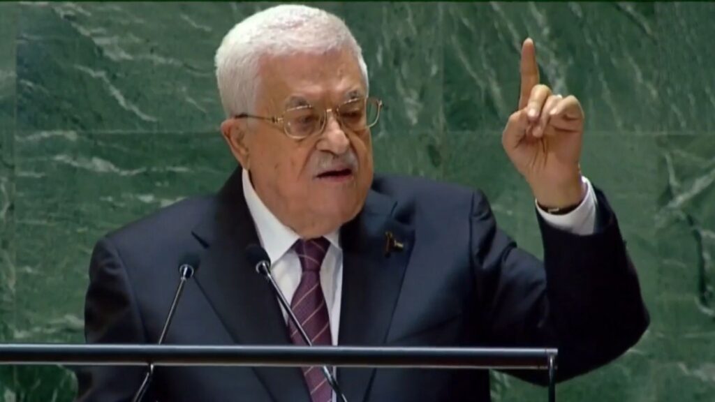 Il presidente dell'Anp Abu Mazen