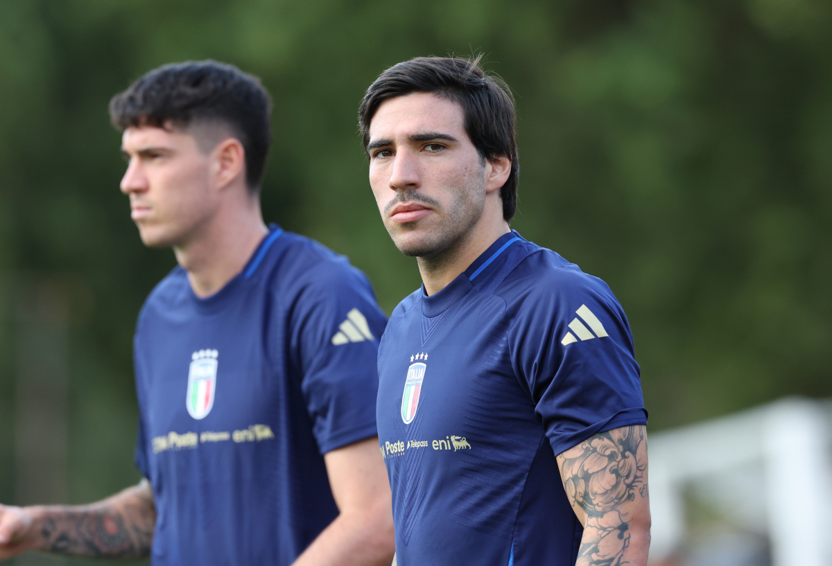 Sandro Tonali con la maglia dell'Italia