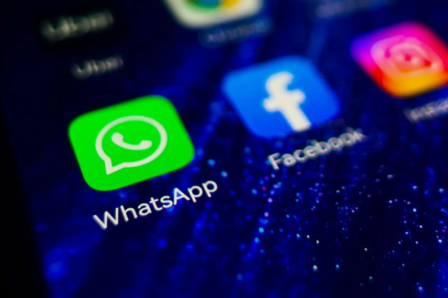 WhatsApp alza l'Asta: in arrivo il nuovo Privacy Checkup