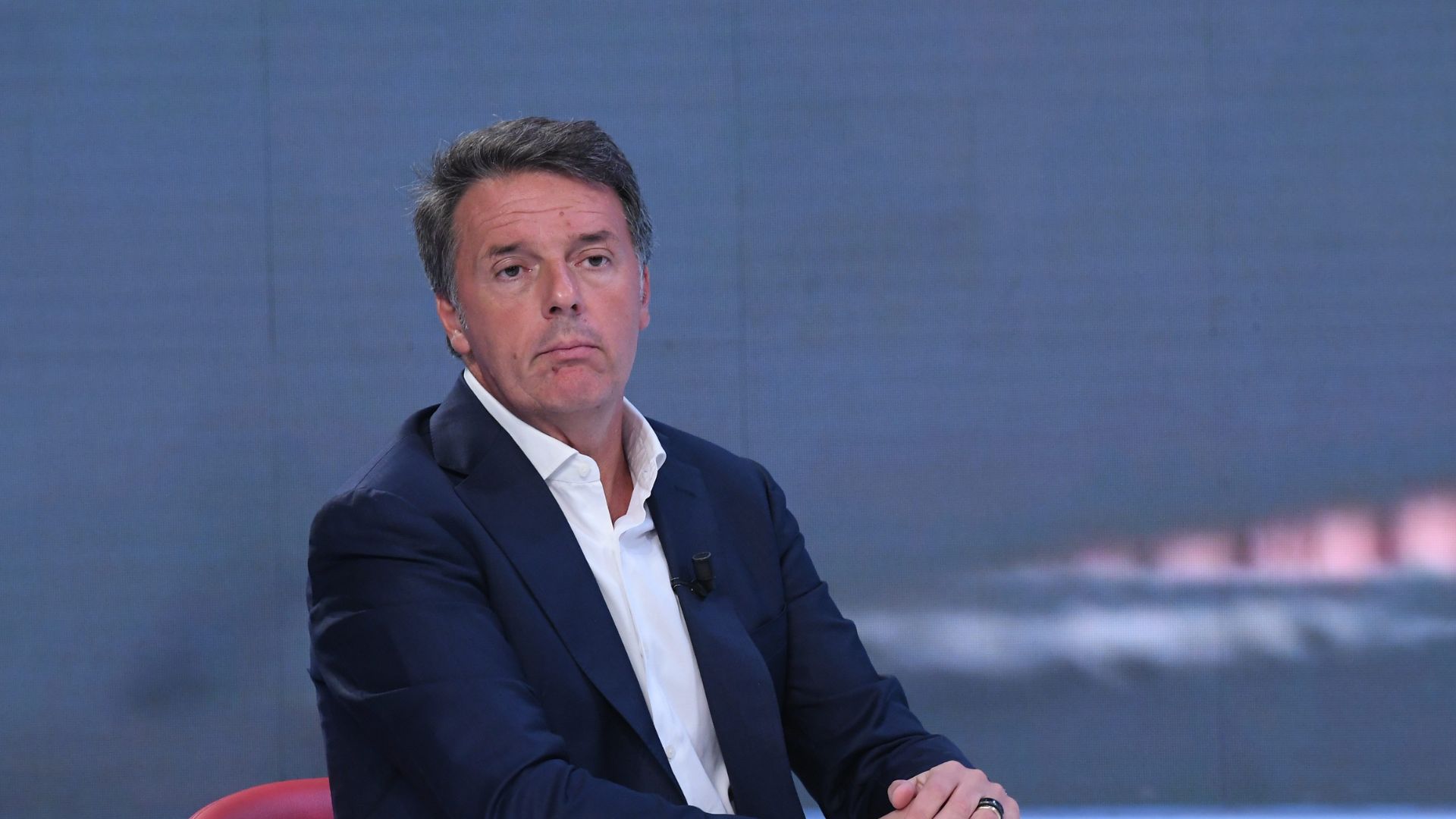 Dossieraggio, Renzi e i dubbi sulle istituzioni: “In 2 anni che ha fatto il governo per difenderci?”