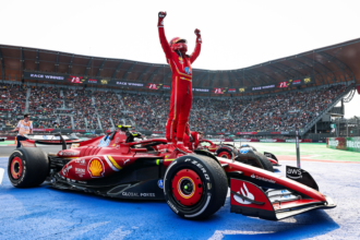 Carlos Sainz vince in Messico