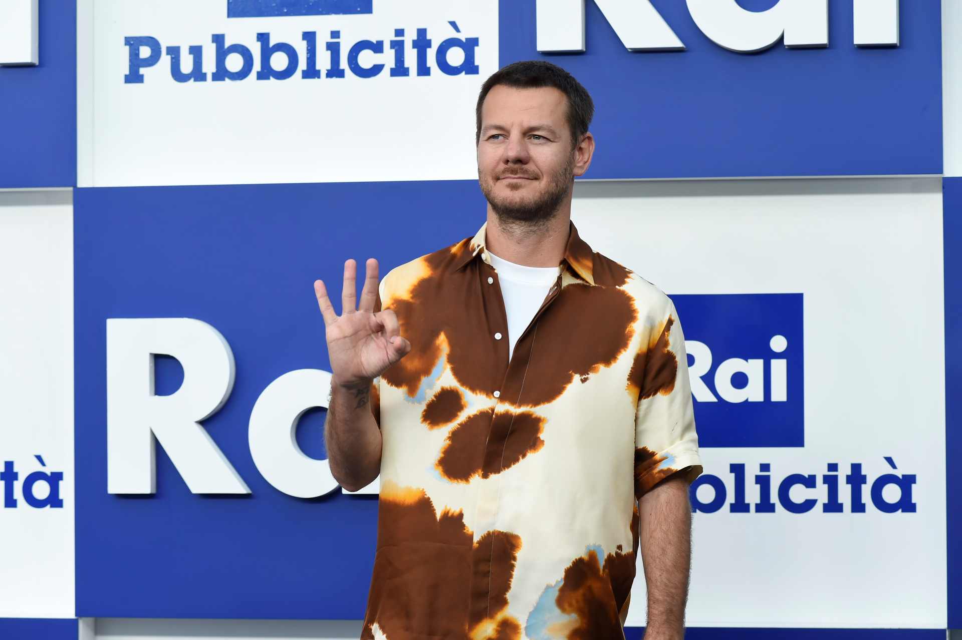 Alessandro Cattelan, conduttore Sanremo Giovani 2024