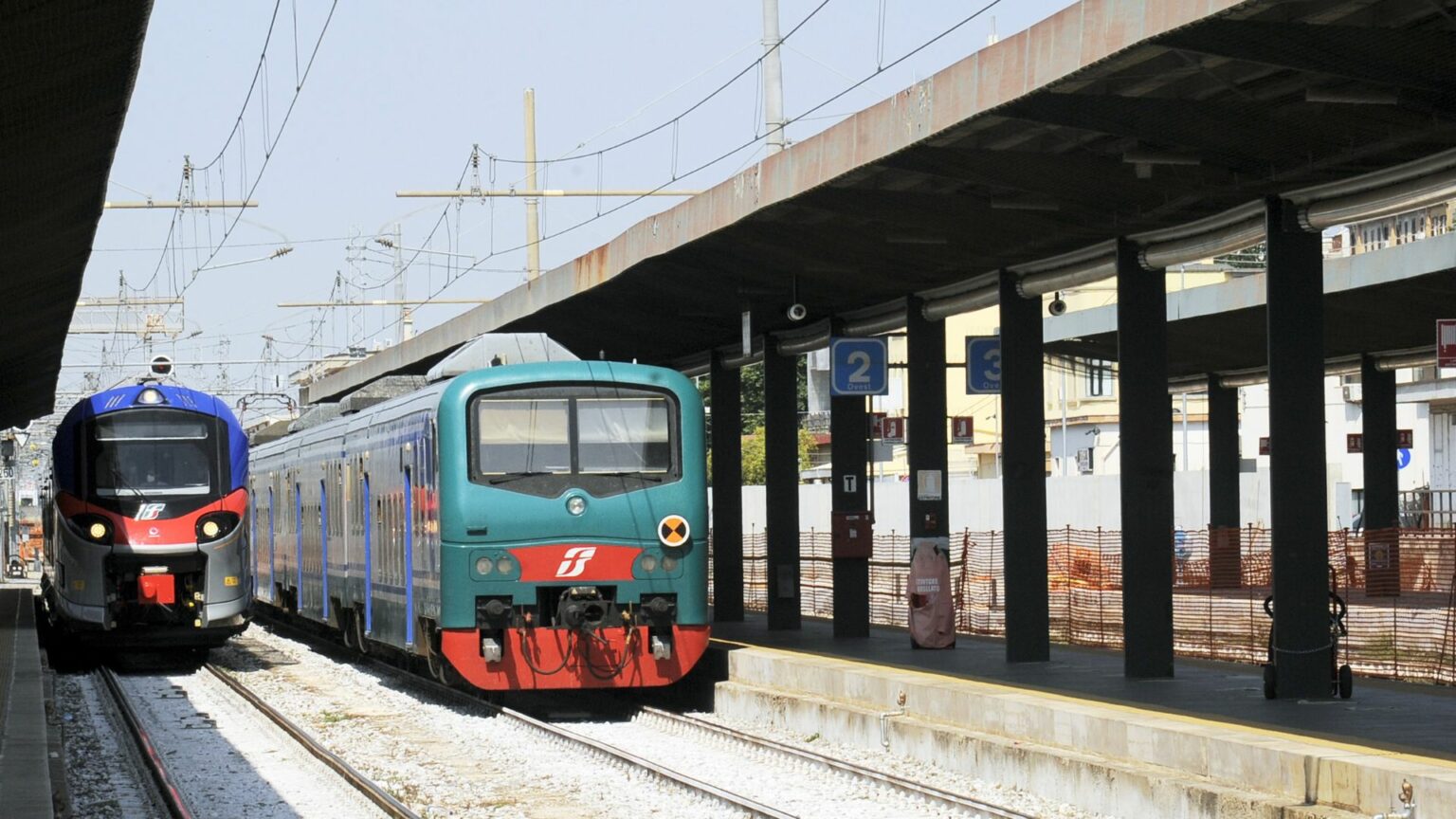 Capotreno aggredito a Rivarolo