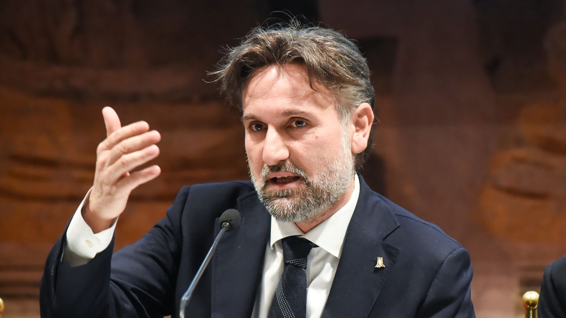 Manovra, Guido Liris (FdI) sul voto di fiducia: “Nel caso di pochi emendamenti si potrebbe evitare”