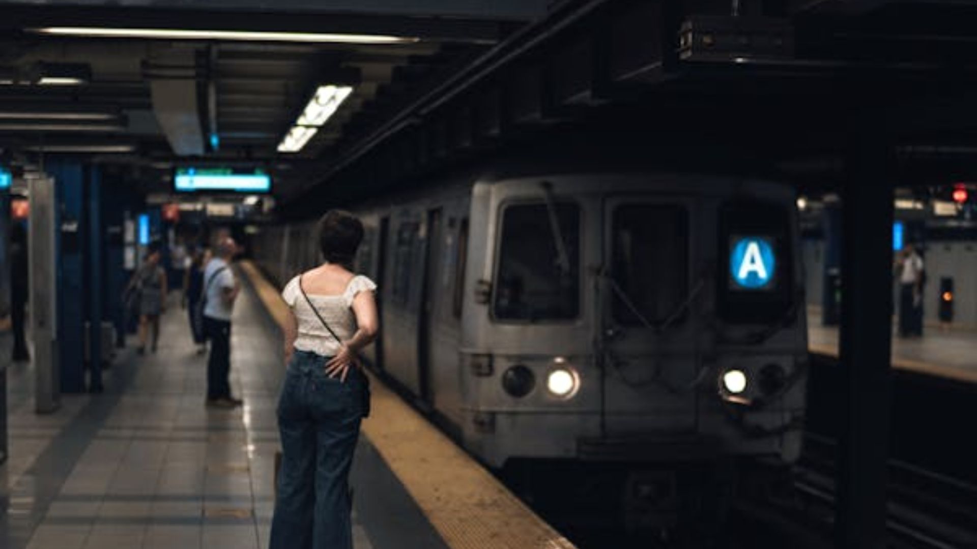 New York, dà fuoco ad una donna in un vagone della metro e la uccide: arrestato