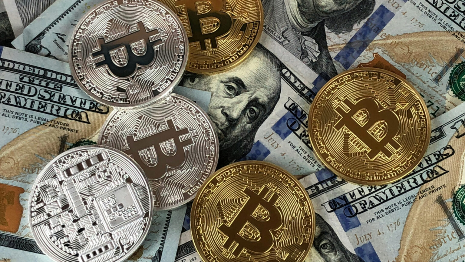 Bitcoin, la cripto valuta risente dei dazi