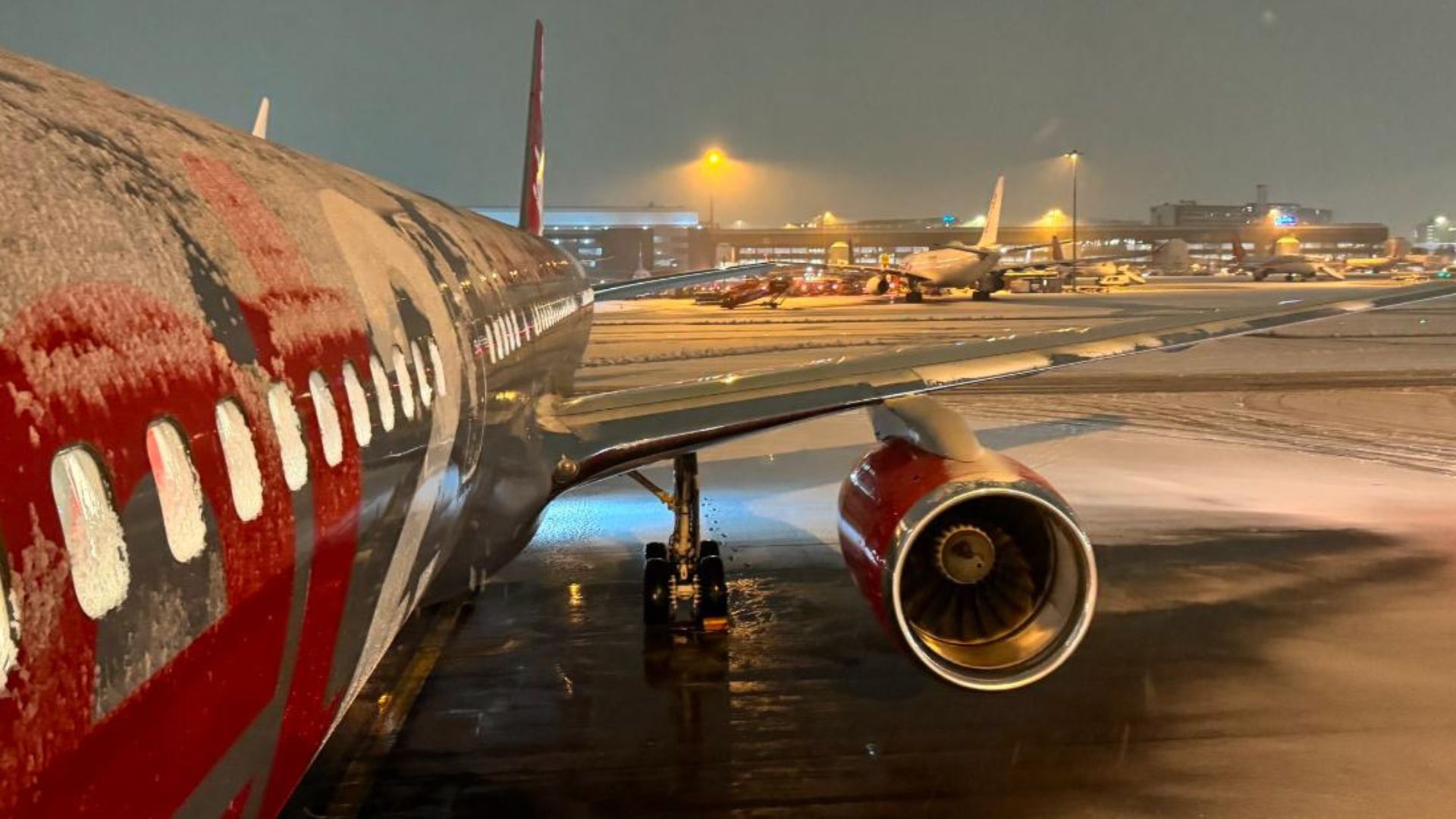 Allerta neve, aeroporti e stazioni in tilt in Nord Europa: da oggi il grande gelo anche in Italia