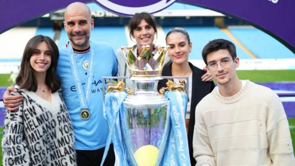 Pep Guardiola e Cristina Serra famiglia