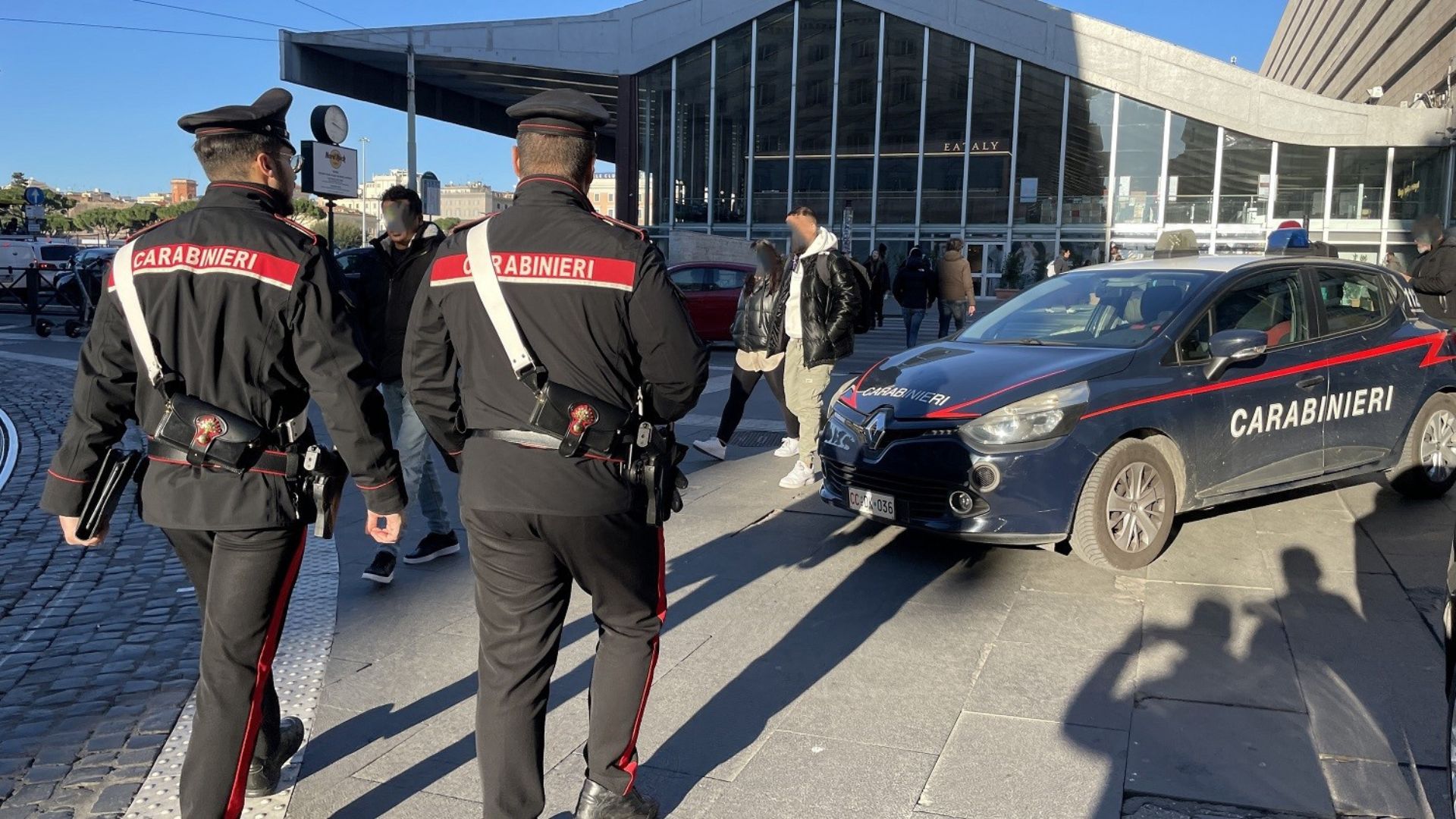 Roma, arriva “zona rossa” per Termini ed Esquilino: quando inizia la stretta sulla sicurezza