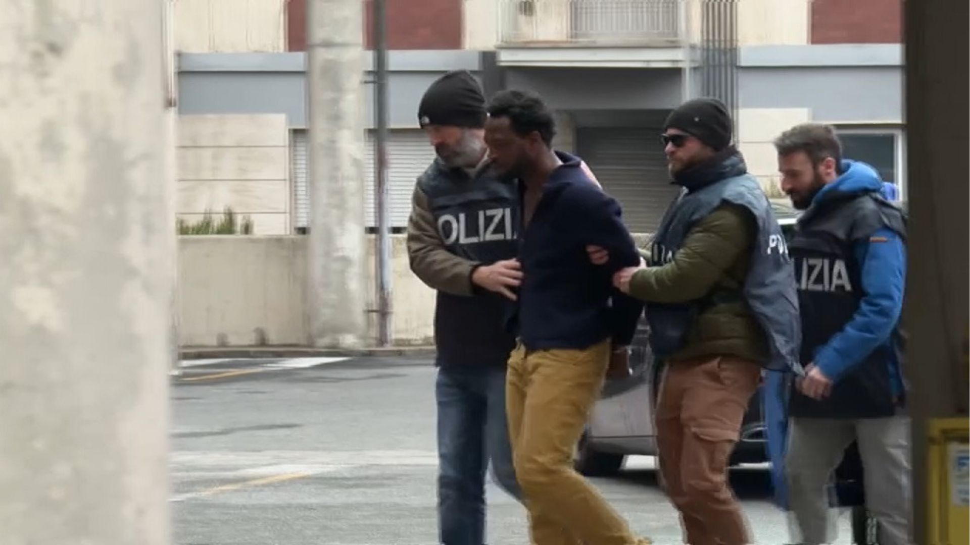 Bergamo, omicidio Tunkara, togolese di 28 anni confessa: “L’ho ucciso per gelosia”