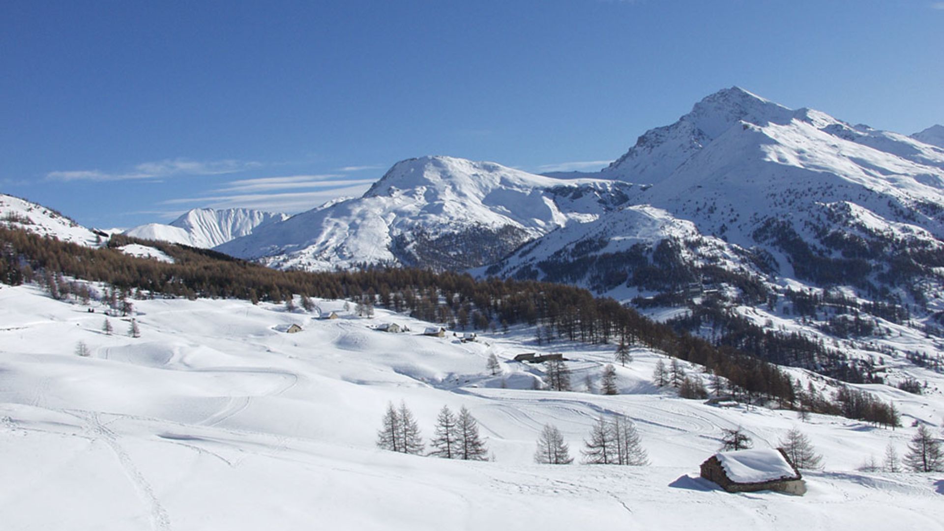 Valanga in Val di Susa, i soccorritori: “Nessuna persona coinvolta”