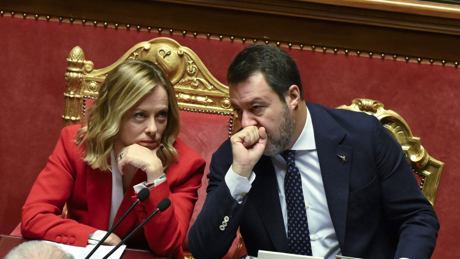 Chat FdI, Giorgia Meloni e Matteo Salvini