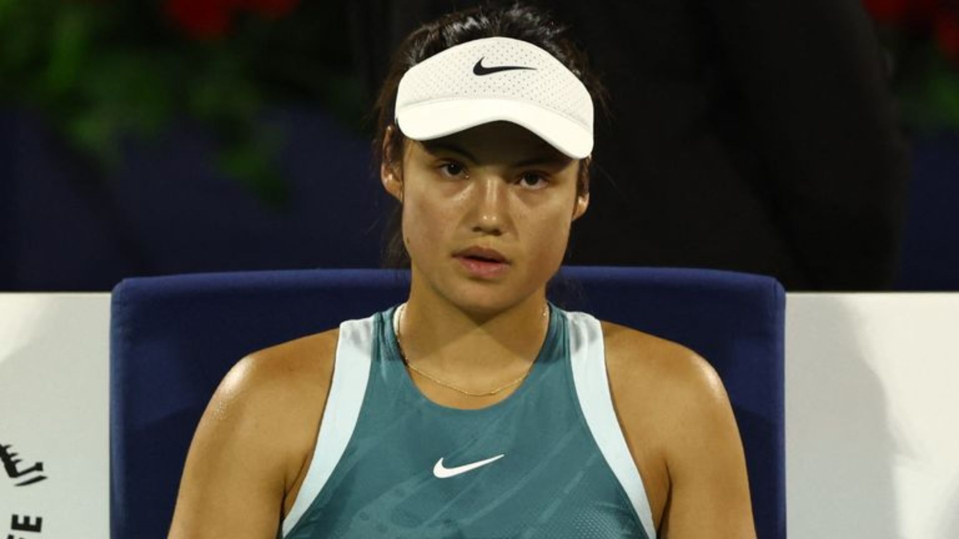 Emma Raducanu ferma il torneo WTA 1000: “C’è uno stalker sugli spalti”