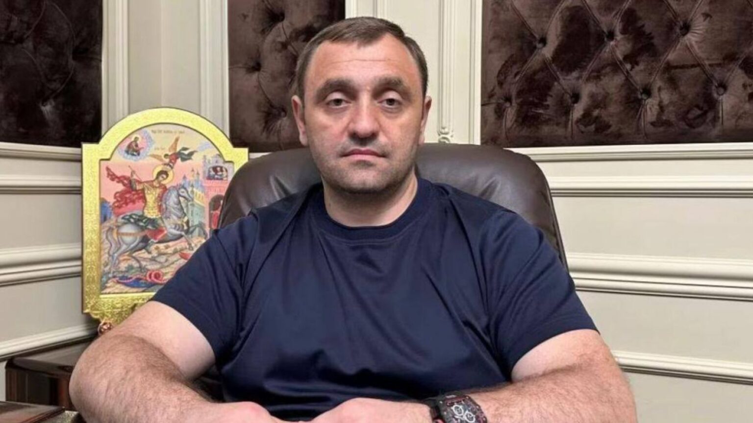 Russia, Armen Sarkisian, fondatore della milizia filorussa ArBat