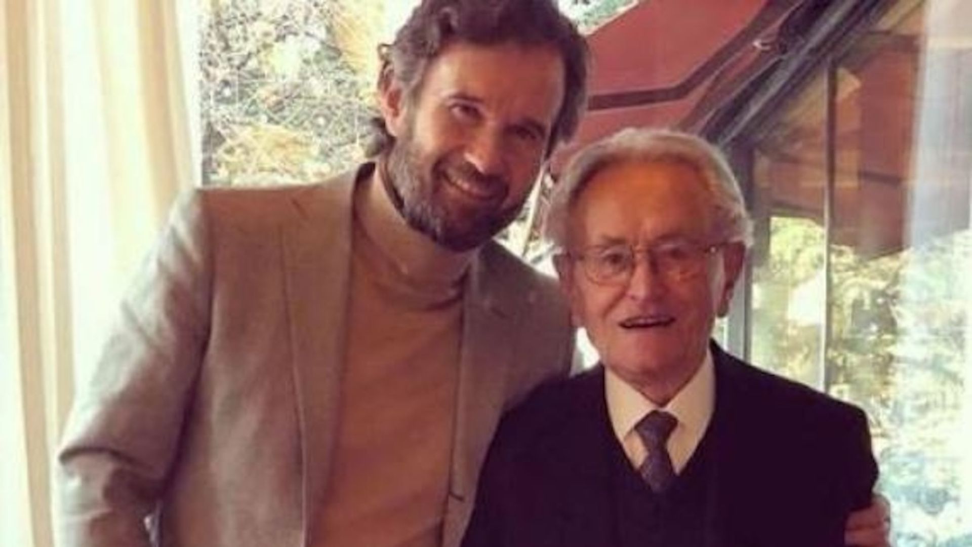 Addio al padre di Carlo Cracco: “Un esempio per me, mi ha lasciato libero di scegliere”