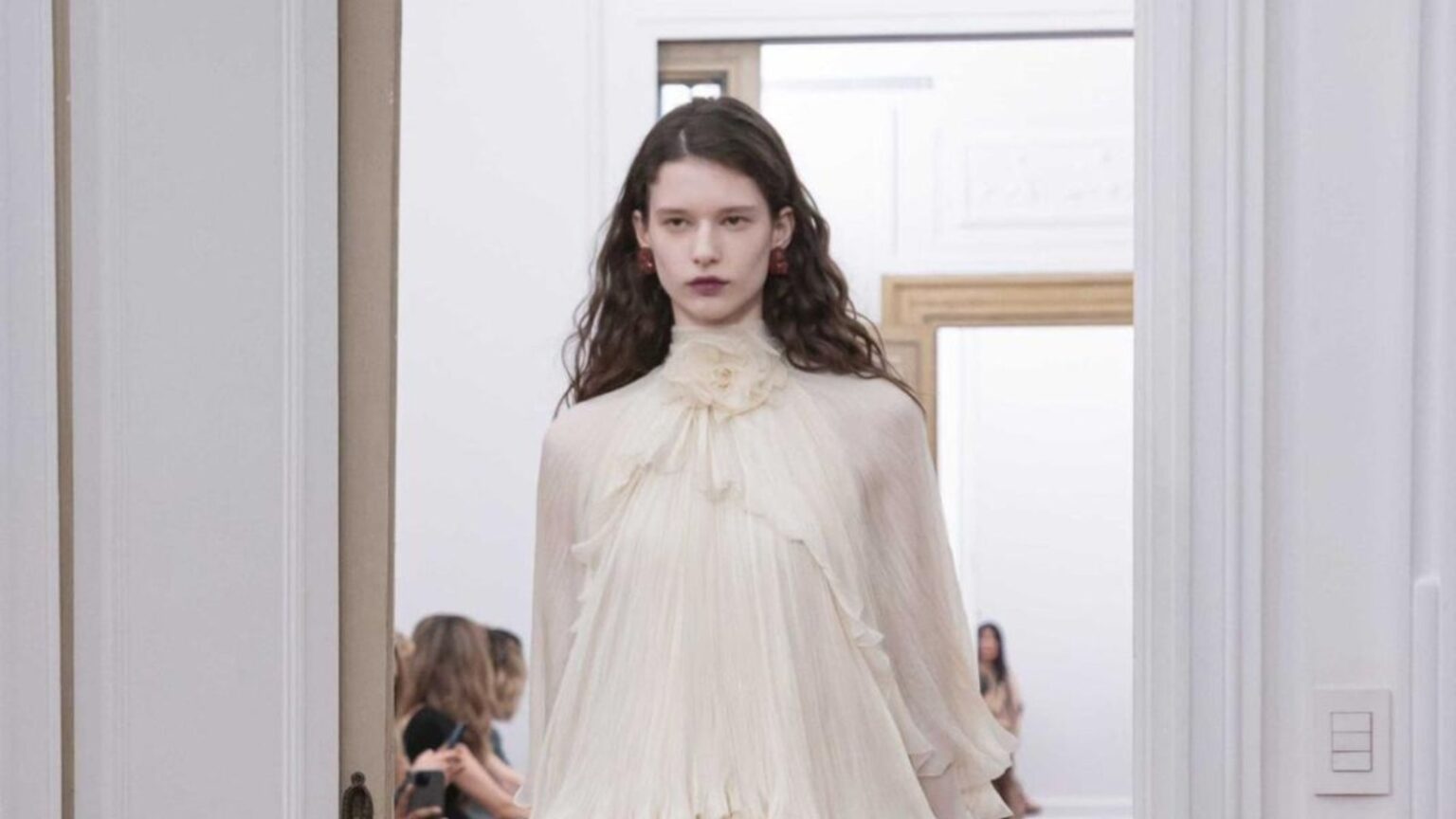 Mfw sfilata Alberta Ferretti