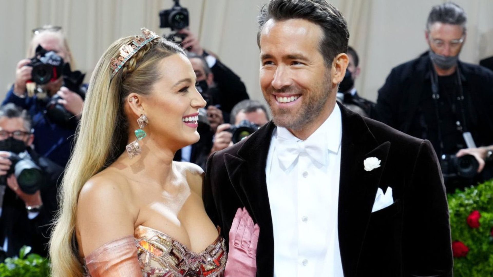 Blake Lively e Ryan Reynolds assenti al Met Gala 2025, c’entra ancora Baldoni