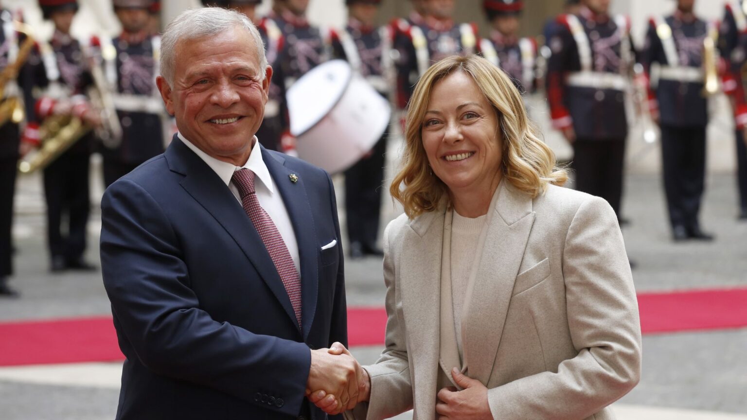 Il Presidente del Consiglio, Giorgia Meloni e il Re Abdullah II di Giordania