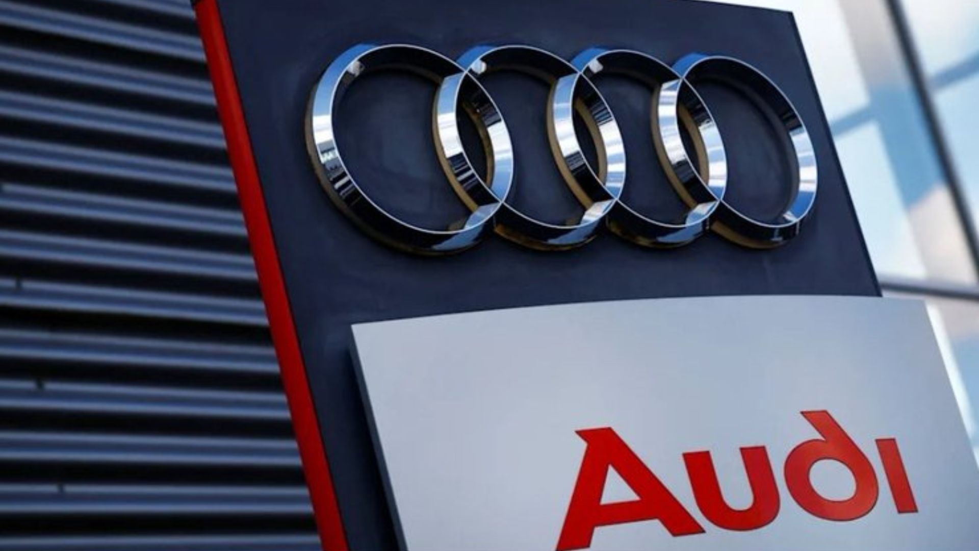 Audi, tagliati 7.500 posti in Germania: “Condizioni difficili, pressioni e incertezze”