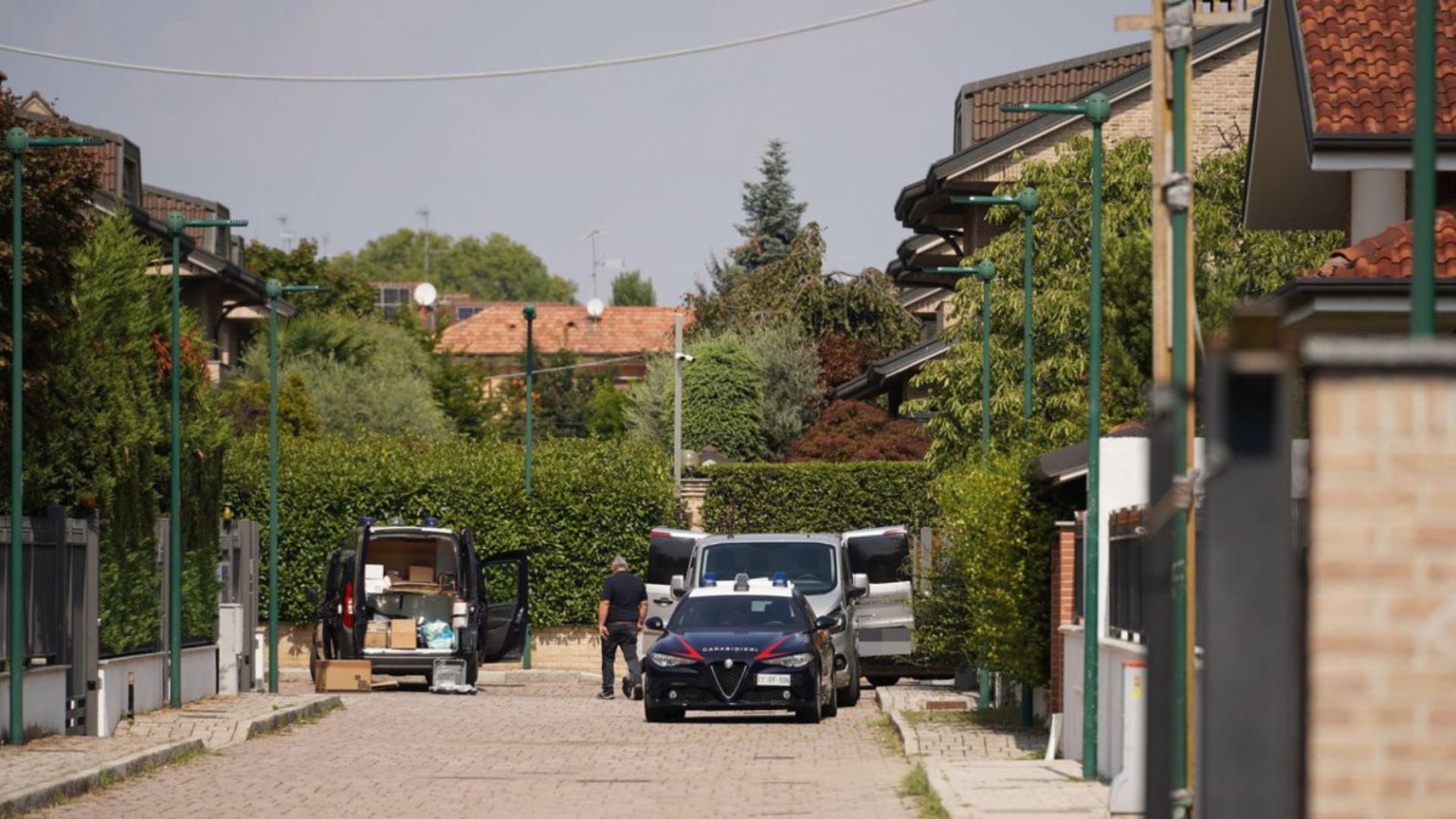 Strage di Paderno, dichiarato parzialmente incapace il 17enne che uccise la famiglia