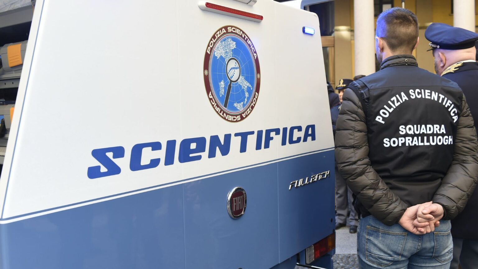 Valbrembo, polizia scientifica